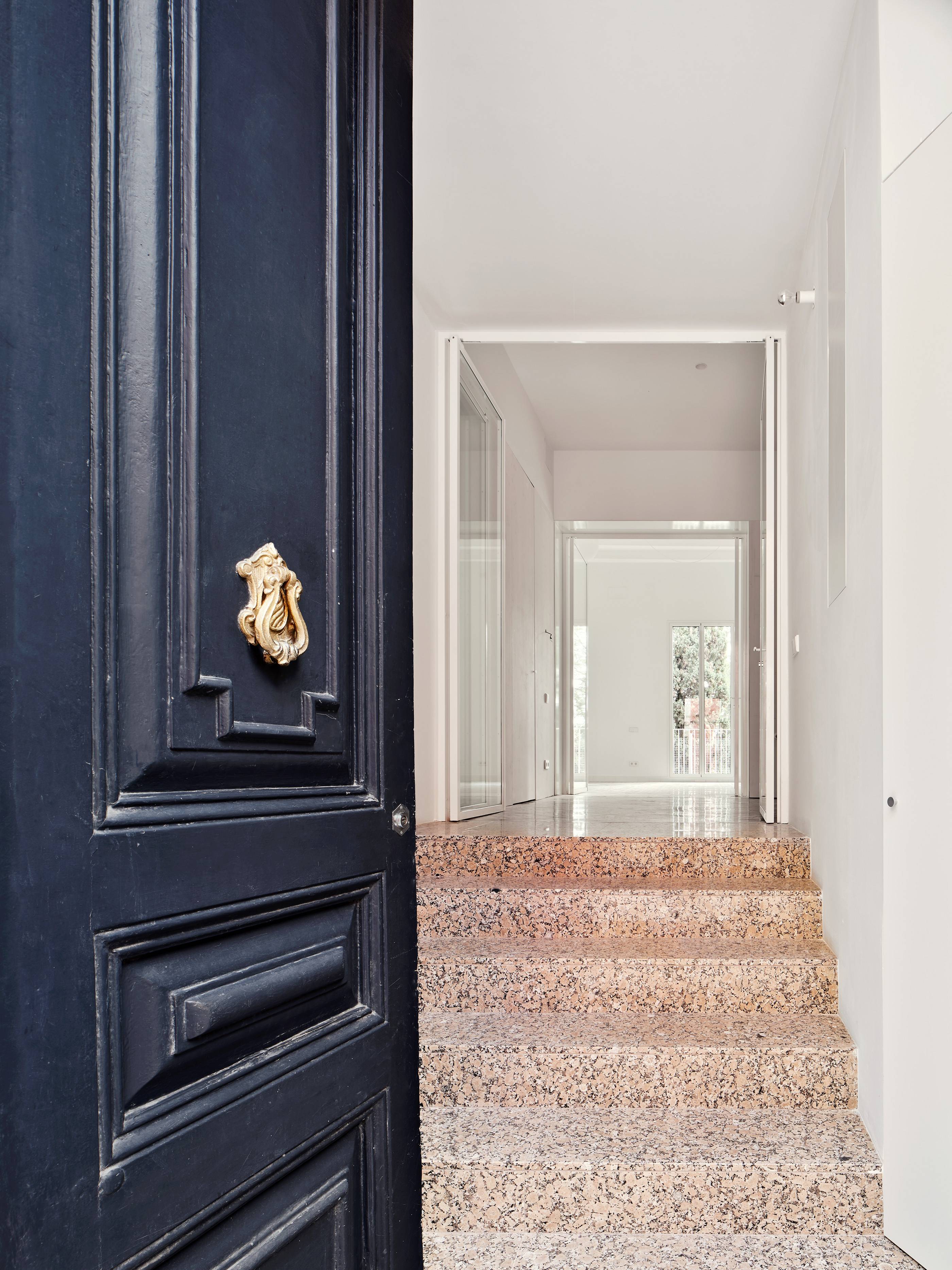 GARDEN HOUSE 15